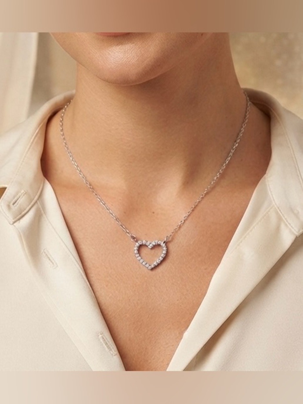 Silver Heart Women’s Necklace - Picture 1 of 2